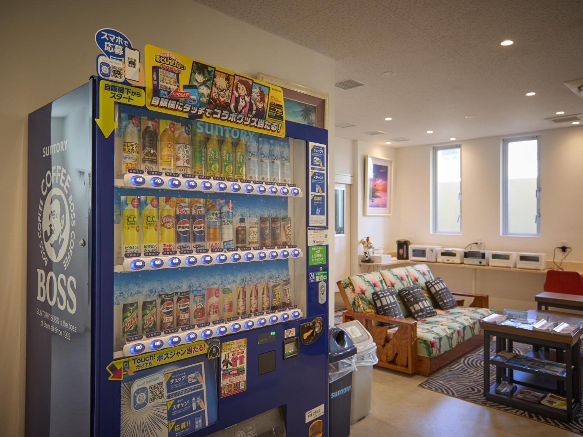 個室ホステル 美らキャビン 国際通り店 那覇市 エクステリア 写真
